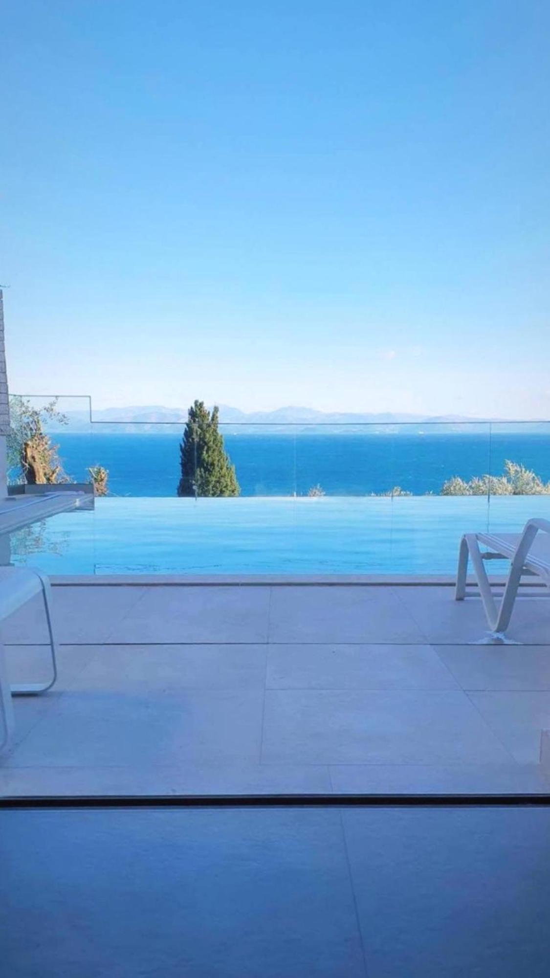 Achillion Luxury Corfu Villa & Suites Perama  Eksteriør bilde